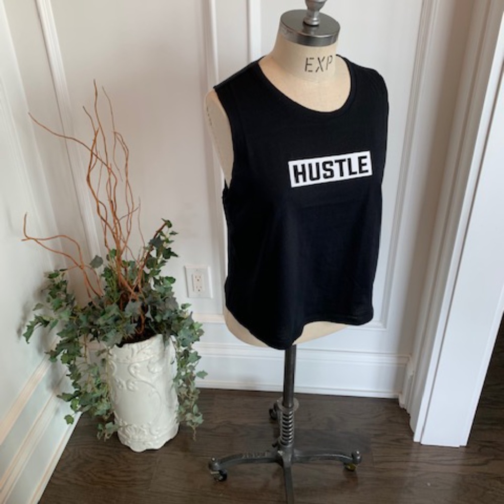 Miken Flow NWOT Hustle Crop workout Tee